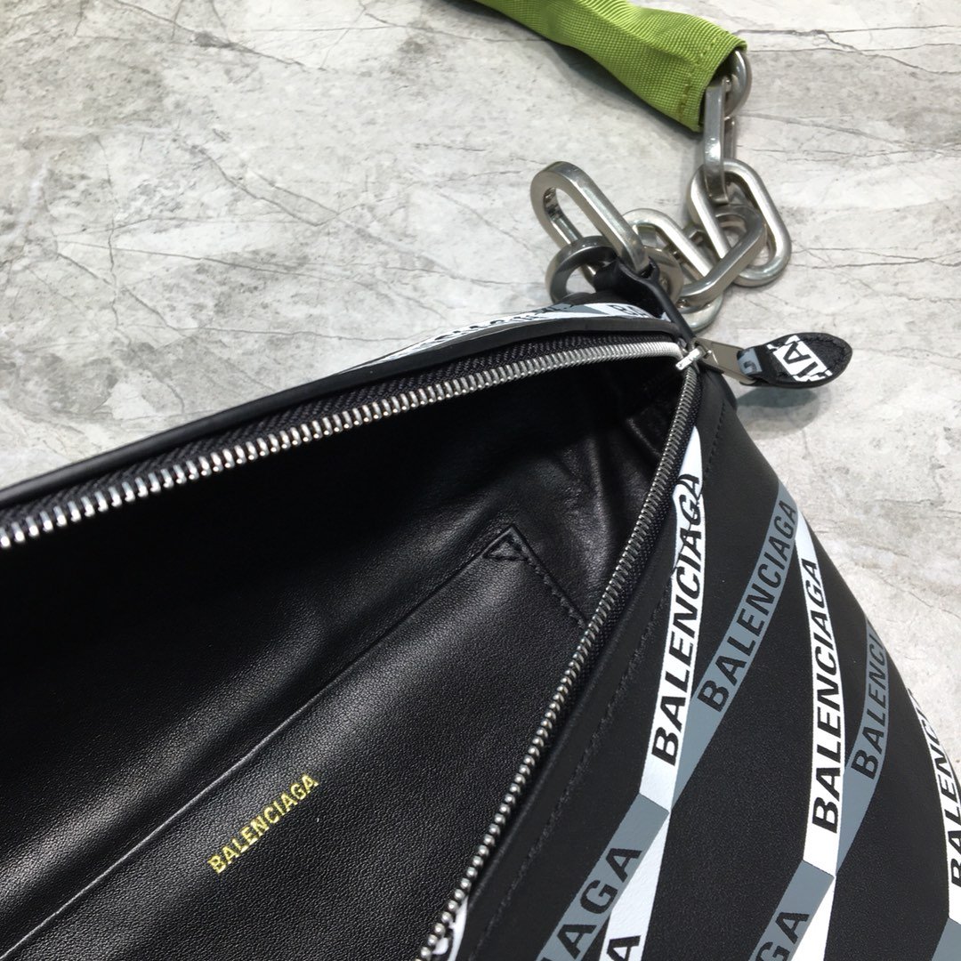 Balenciaga Souvenir XXS Belt Bag In Black. For Women. Women-s Bags 11.8in/30cm - Soul Replicas