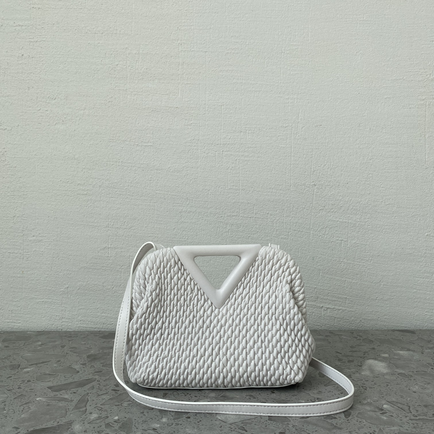 Bottega Veneta Point Chalk. For Women. Women's Bags 9.4in/24cm 661986V0TB19137 - Soul Replicas