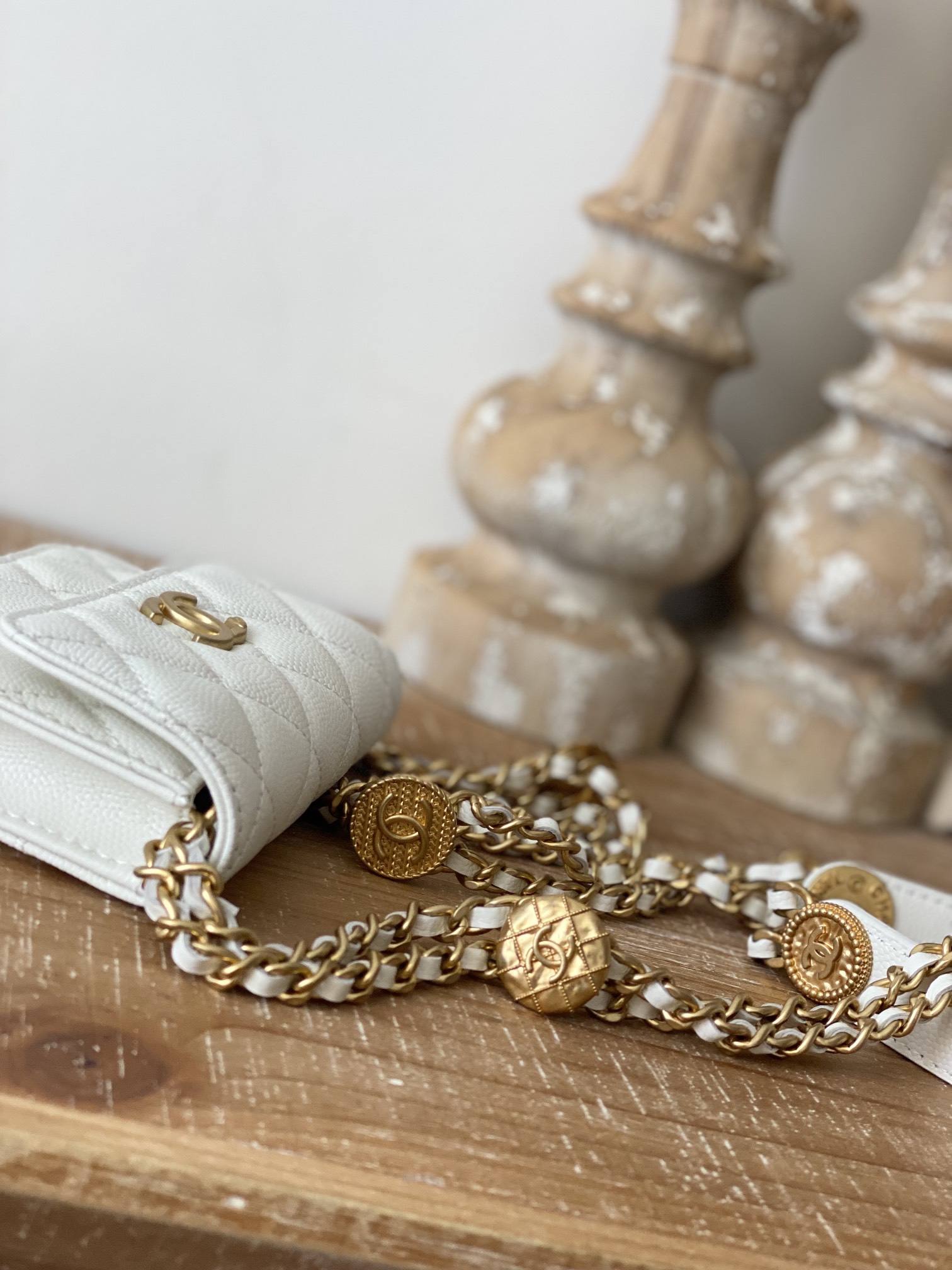 Chanel Clutch With Chain White For Women. Women-s Bags 4.8in/12.3cm - Soul Replicas