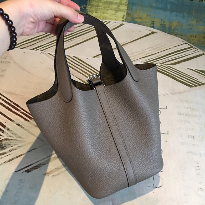 Hermes Picotin Lock 18 Grey Clemence Palladium Hardware For Women 7.5in/19cm - Soul Replicas