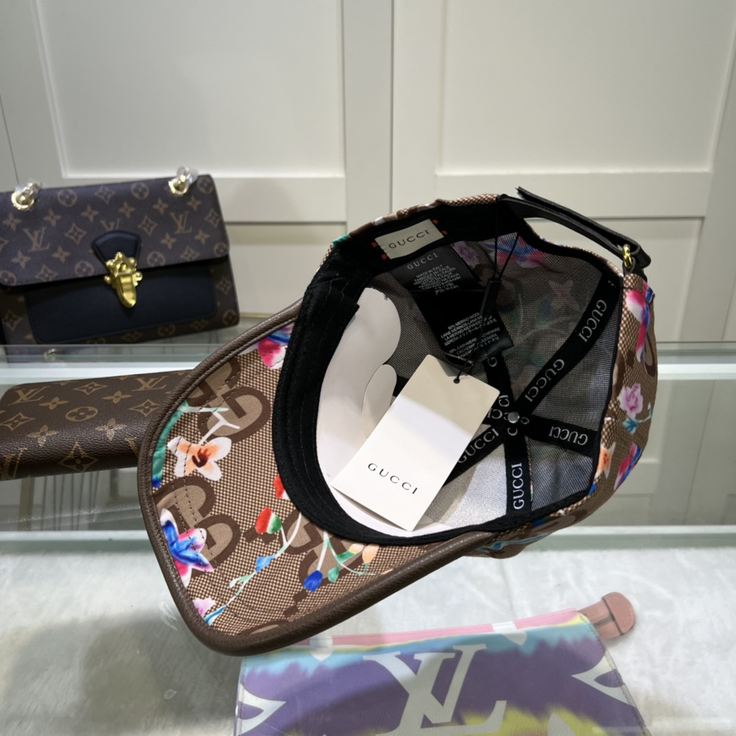 Gucci Jumbo Gucci Baseball Hat With Floral Embroidery Beige Gucci Hat 701845 3HAJM 2584 - Soul Replicas