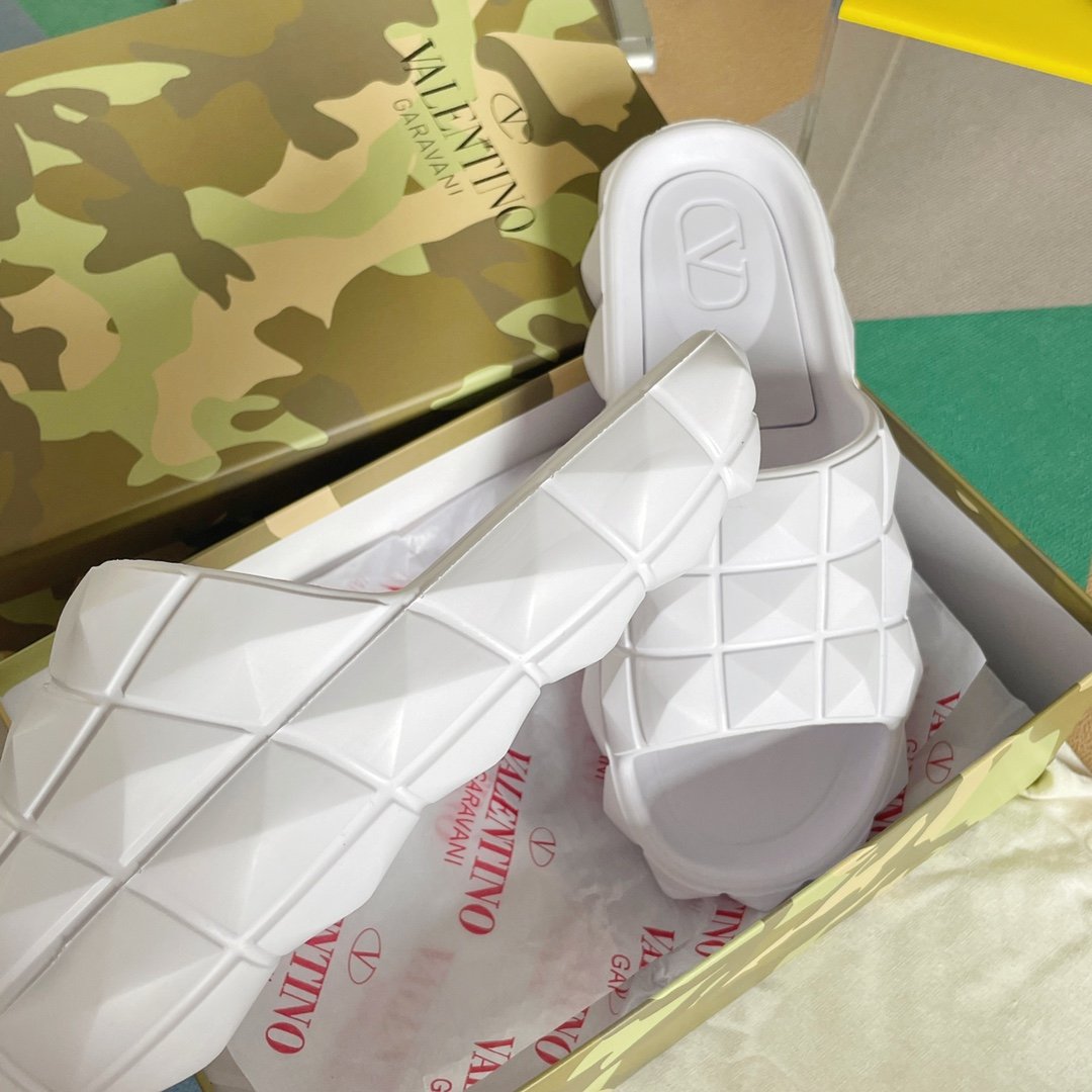 Valentino Garavani Roman Stud Turtle Rubber Slide White For Women - Soul Replicas