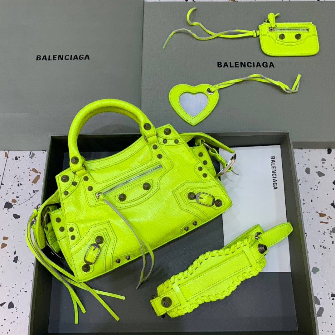 Balenciaga Neo Cagole XS Handbag In Light Green. For Women. Women-s Bags 10.2in/26cm - Soul Replicas
