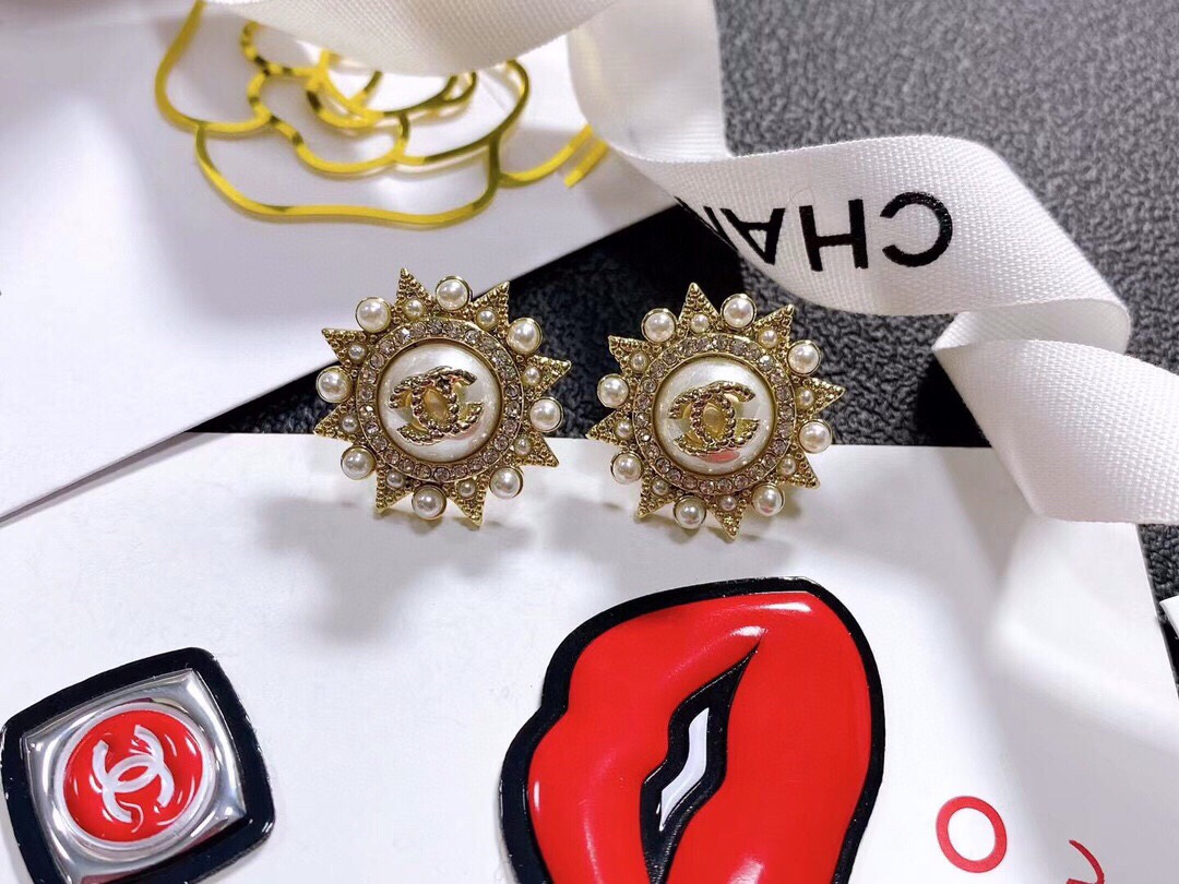 Chanel Earrings - Soul Replicas