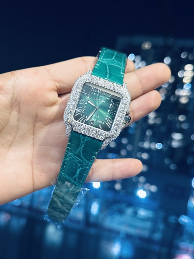 Cartier Santos With Green Moissanite Replica Watch 39.8mm - Soul Replicas
