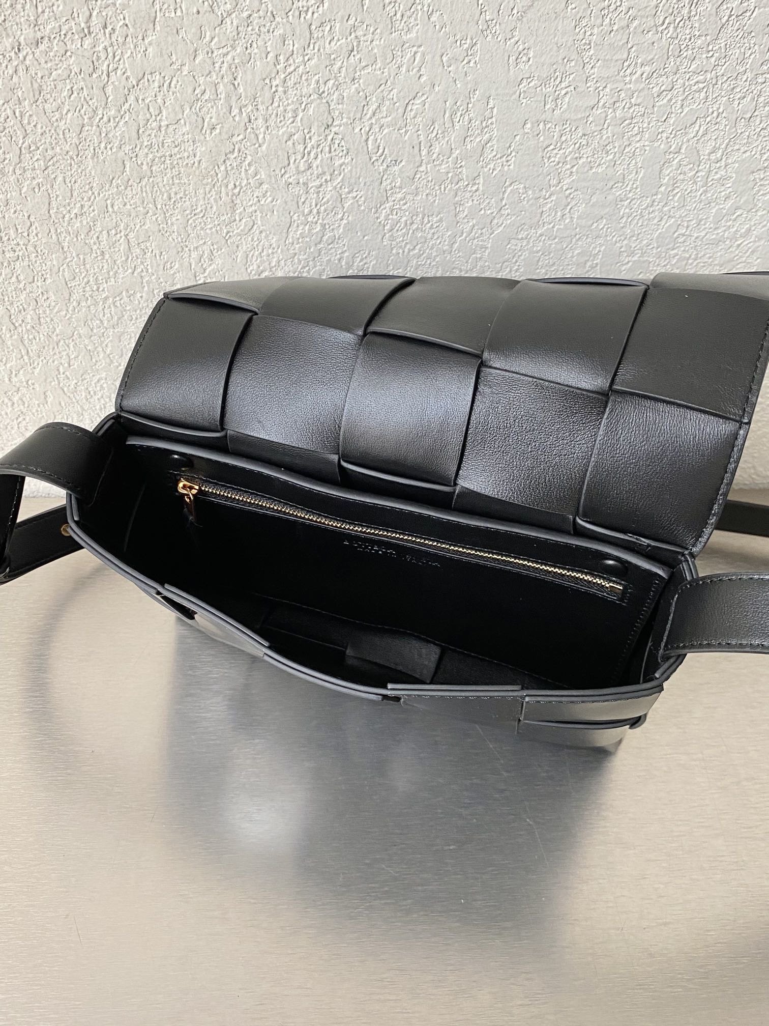 Bottega Veneta Cassette Black. For Women. Women-s Bags 9.1in/23cm 578004V1EP38425 - Soul Replicas