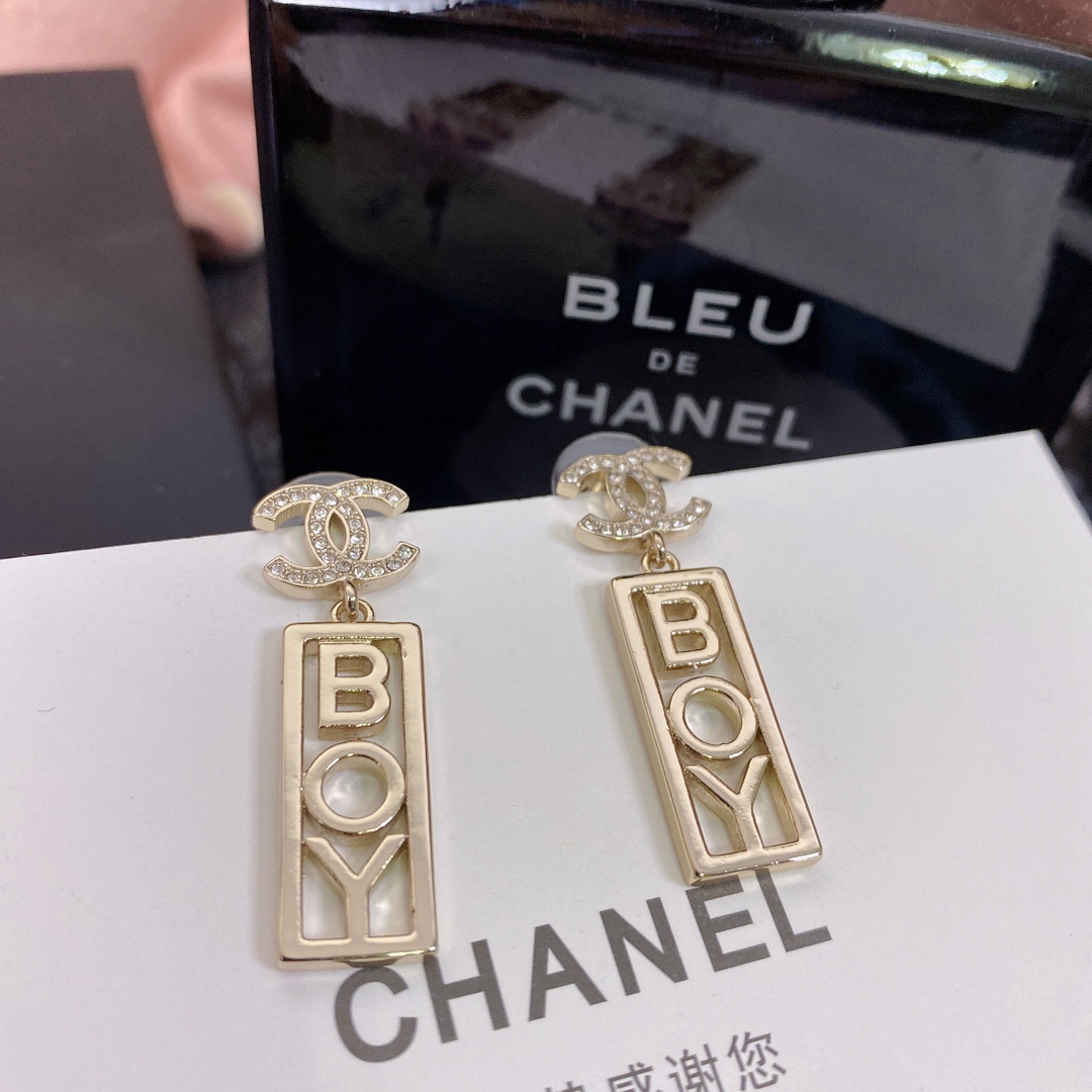 Chanel Earrings - Soul Replicas