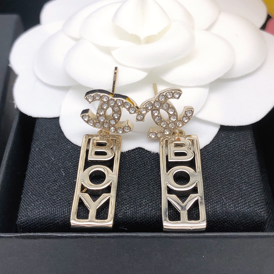 Chanel Earrings - Soul Replicas