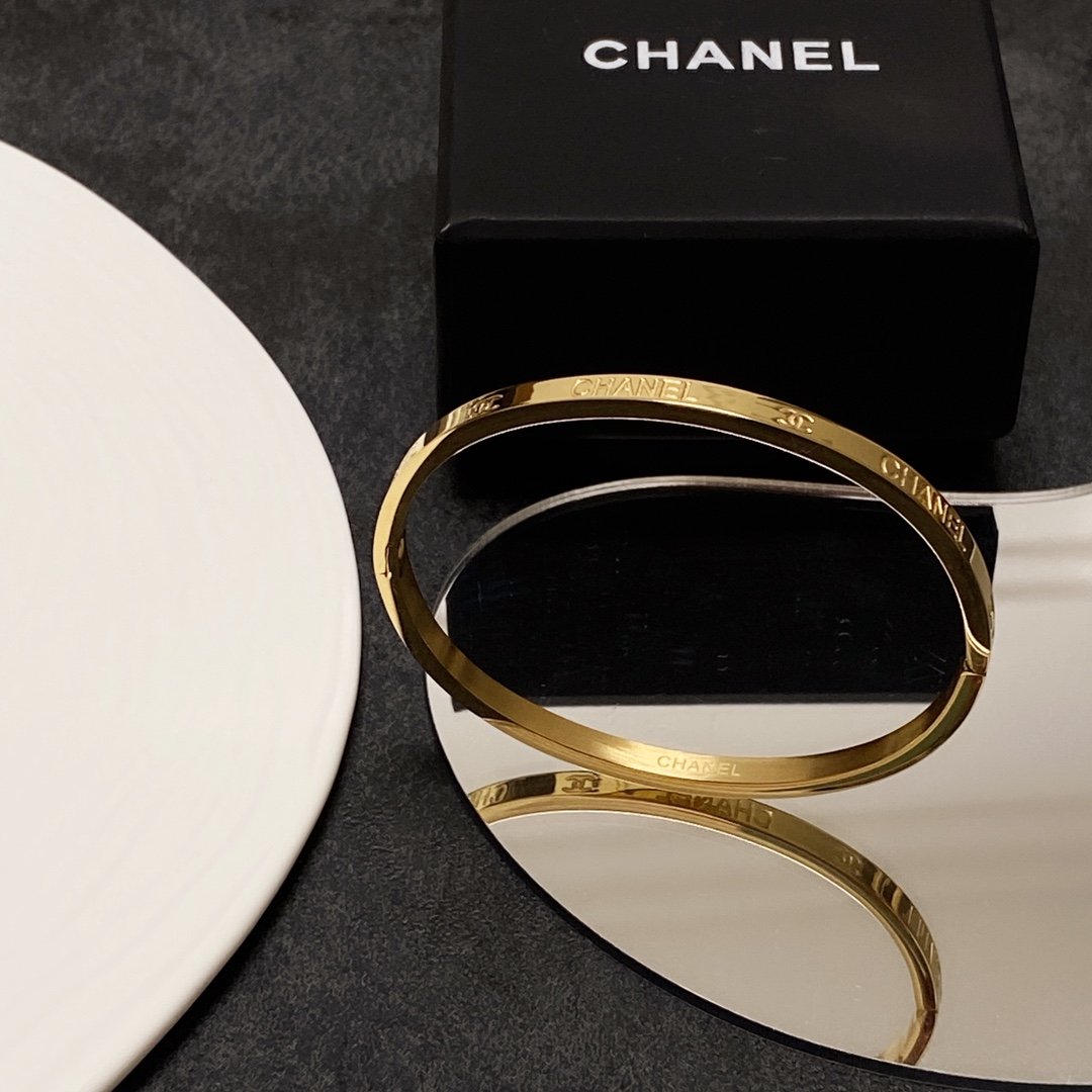 Chanel Bracelet - Soul Replicas
