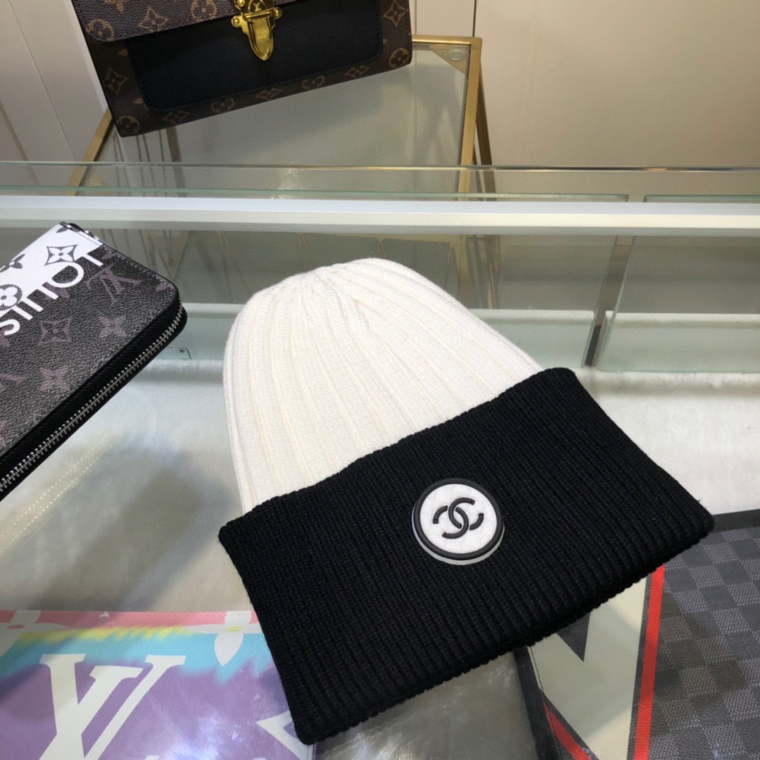 Chanel Beanie In Black & White - Soul Replicas
