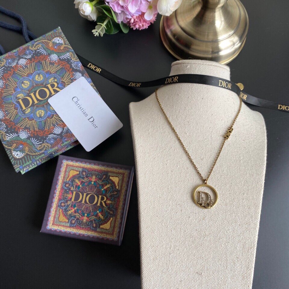 Dior Necklace - Soul Replicas