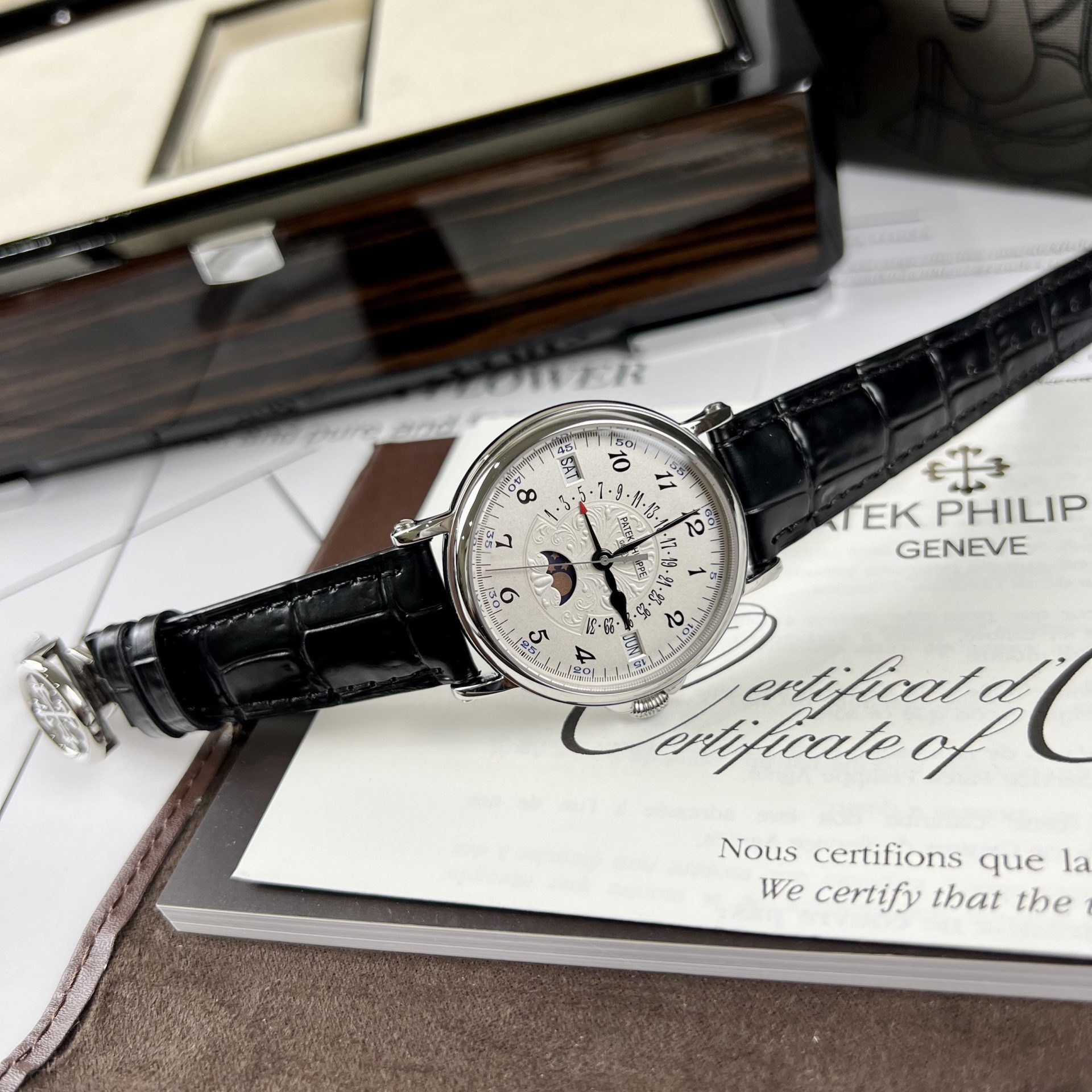 Patek Philippe Replica Watches Grand Complications 5159G White Dial 38mm - Soul Replicas