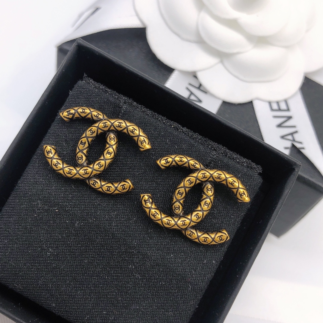 Chanel Earrings - Soul Replicas