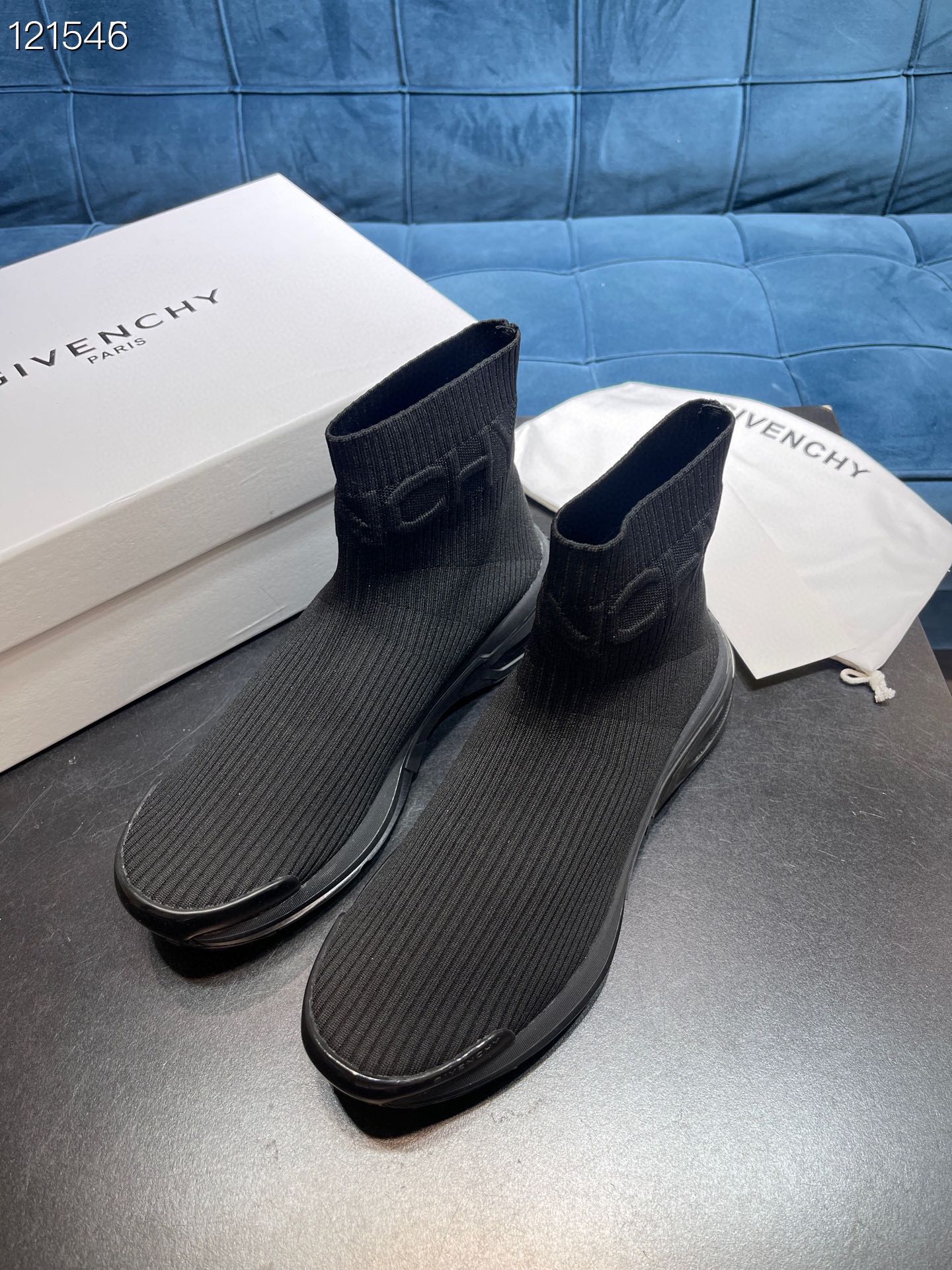 Givenchy Monumental Mallow Black For Men - Soul Replicas