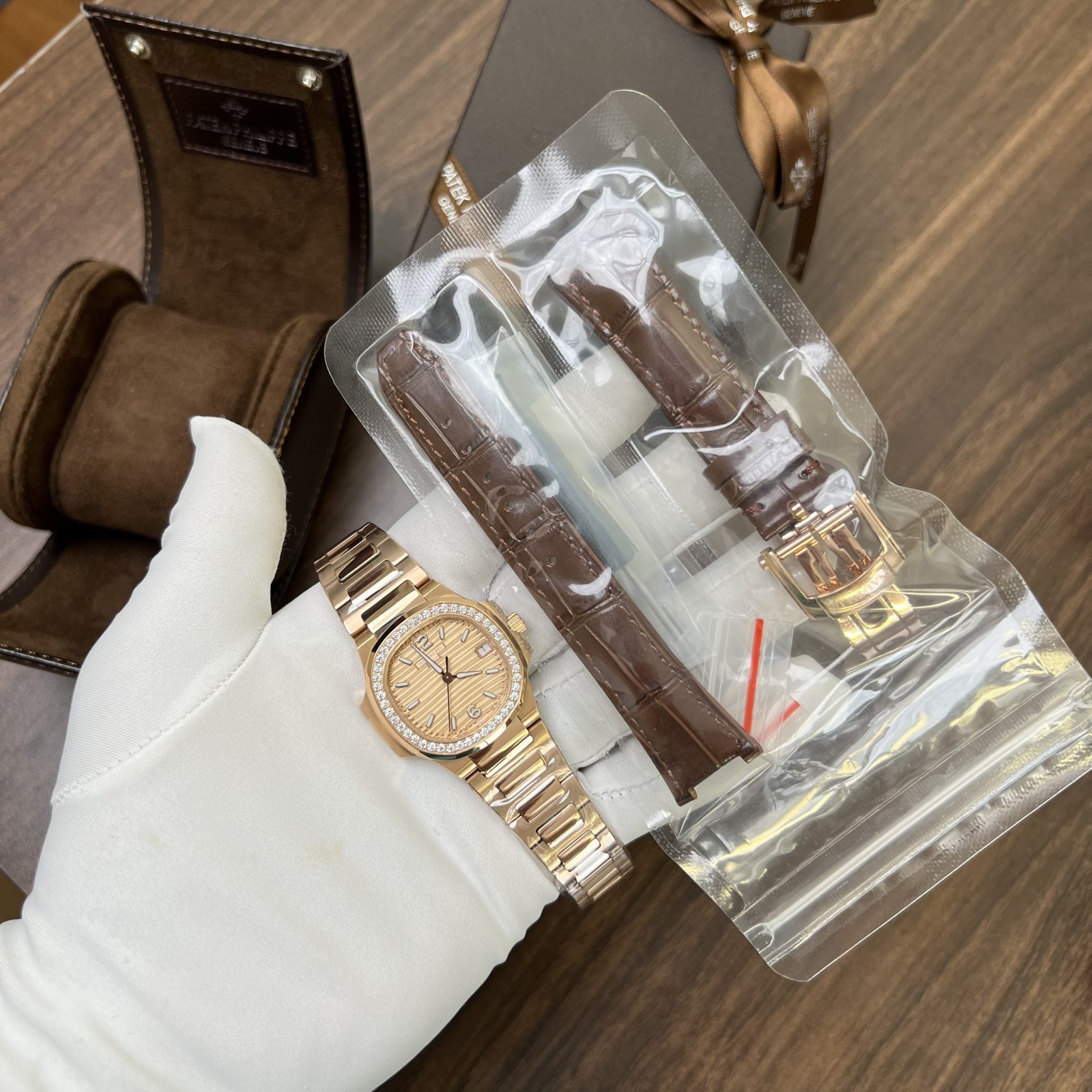 Patek Philippe Fake Watch Nautilus 7010 Dial Yellow 32mm - Soul Replicas