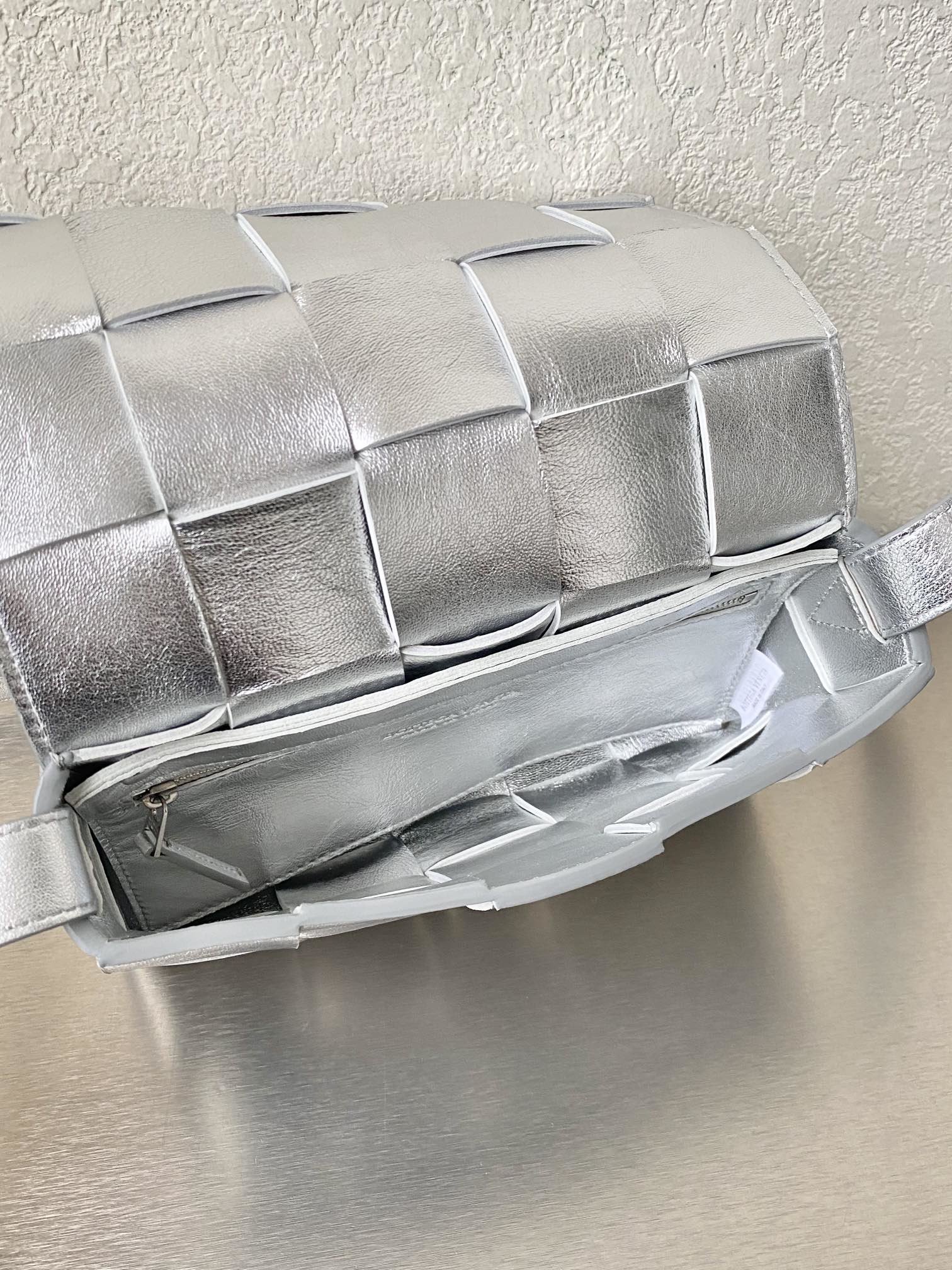 Bottega Veneta Cassette Crossbody Bag Silver. For Women. Women-s Bags 9.1in/23cm  - Soul Replicas