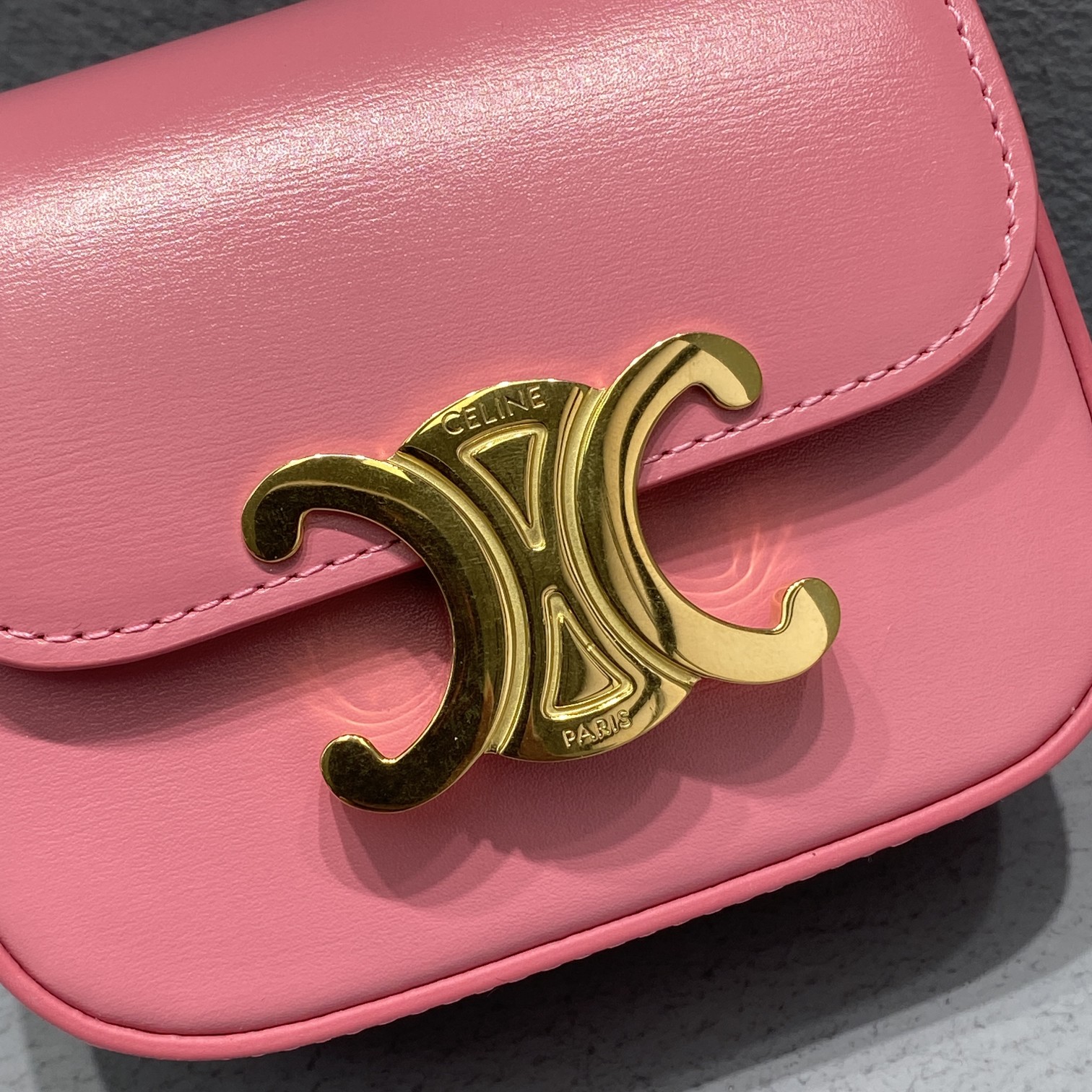 Celine Teen Triomphe Bag PiNike For Women 7in/19cm - Soul Replicas