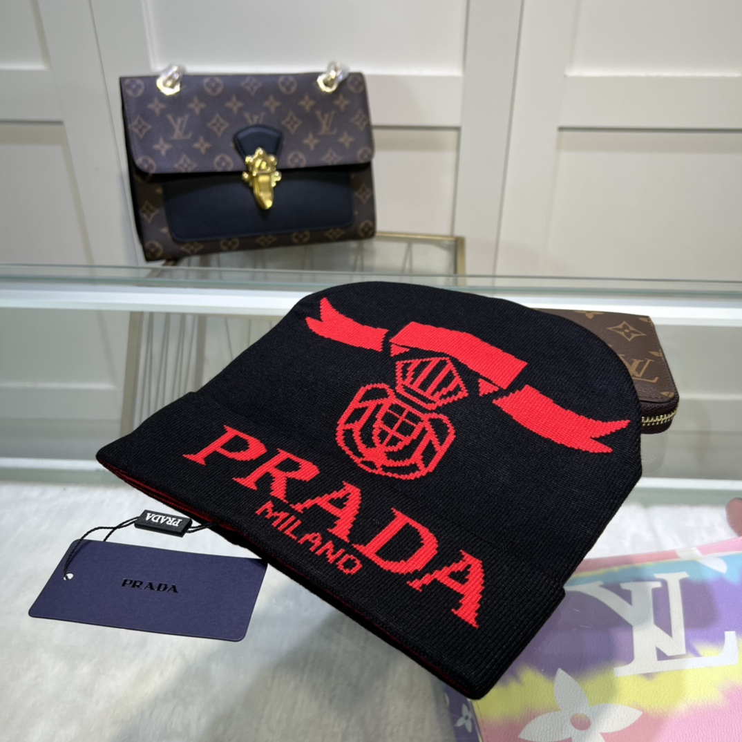 Prada Beanie In Black - Soul Replicas