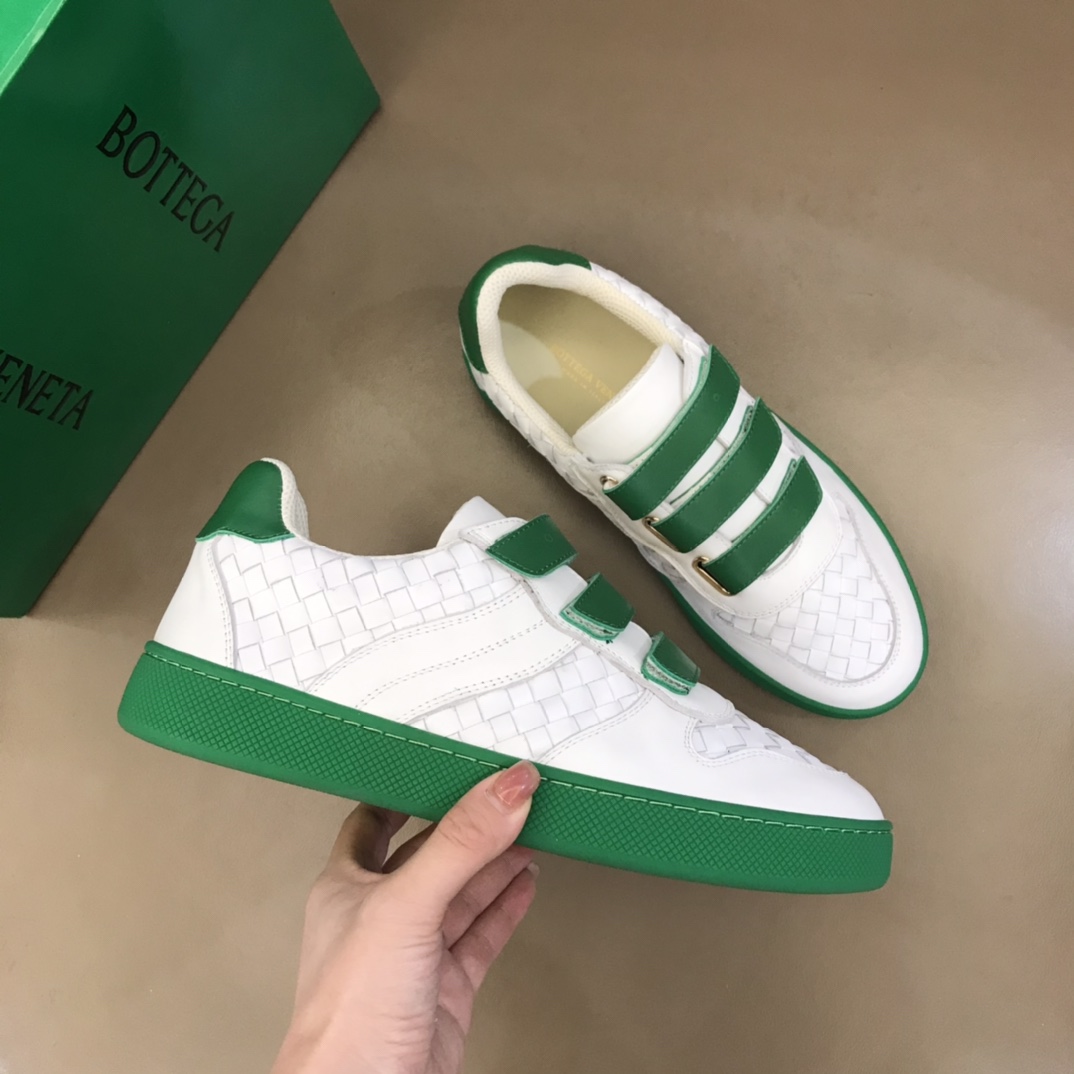 Bottega Veneta Men's Closure Straps With Wave Line Sneakers White And Green For Men - Soul Replicas