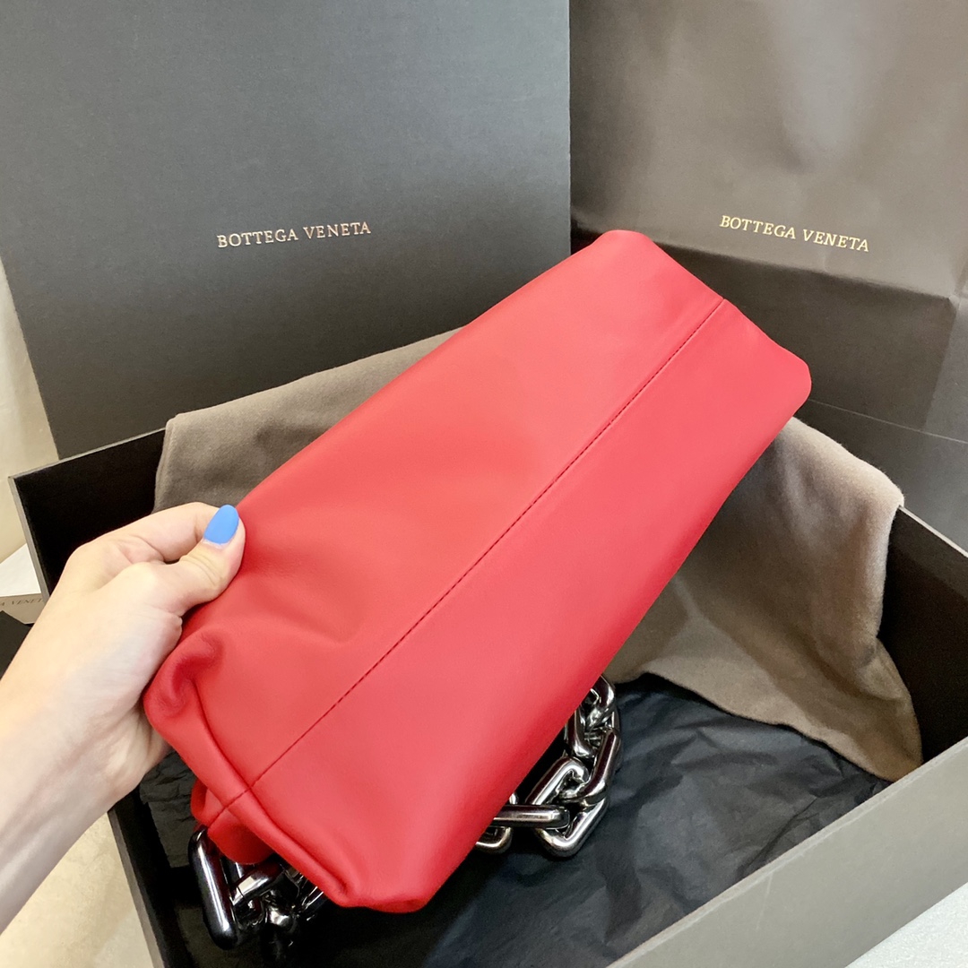Bottega Veneta Chain Pouch Red. For Women. Women's Bags 12.2in/31cm - Soul Replicas