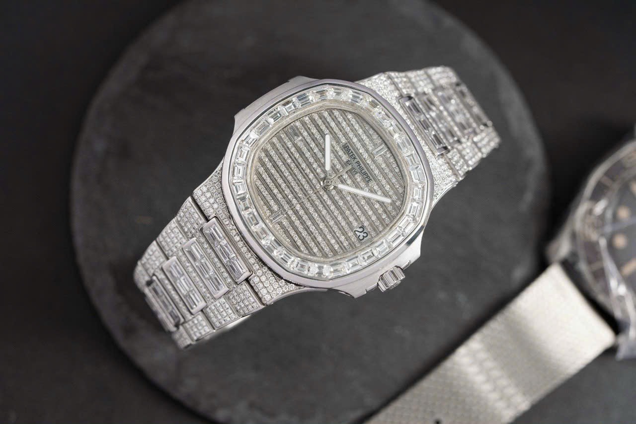 Patek Philippe Clone Watch Nautilus 5719 Full Diamonds Baguette 40mm - Soul Replicas