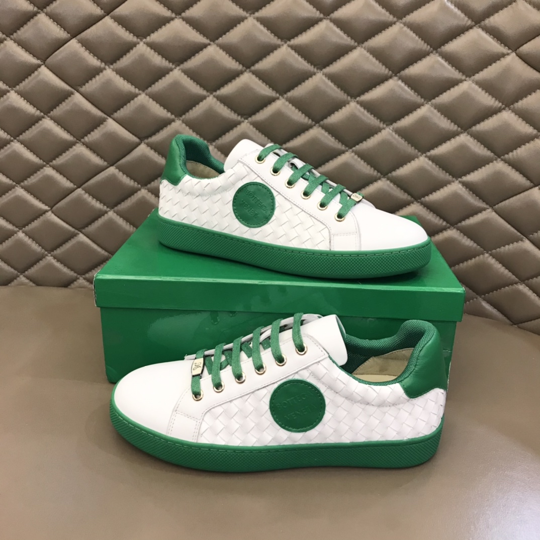 Bottega Veneta Men's With Logo Green Sneakers White And Green For Men 85024 - Soul Replicas