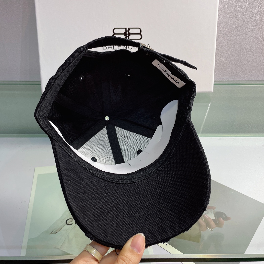 Balenciaga Logo Front Cap In Black - Soul Replicas