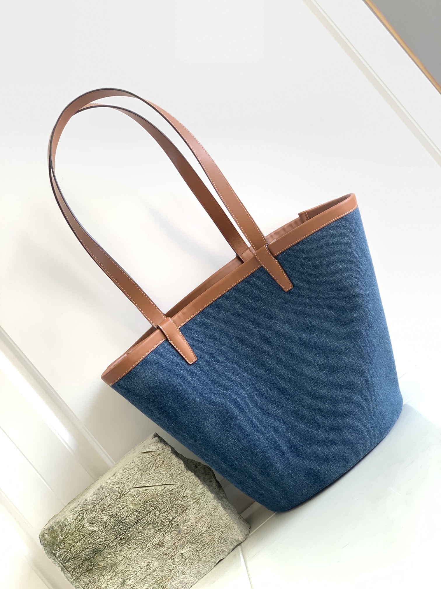 Celine Large Couffin In Denim With Celine Paris Navy / Tan For Women 26in/67cm 196262EF6.07AT - Soul Replicas