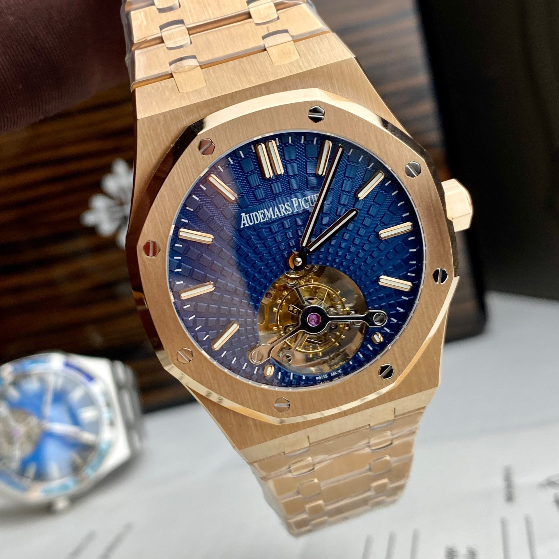 Audemars Piguet Replica Watch Royal Oak Tourbillon Rose Gold 26522OR Dial Blue 41mm - Soul Replicas