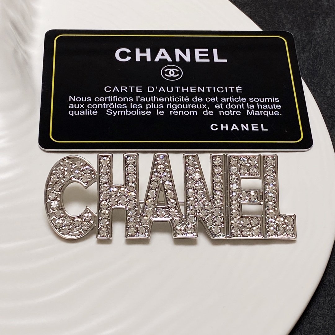 Chanel Brooch - Soul Replicas