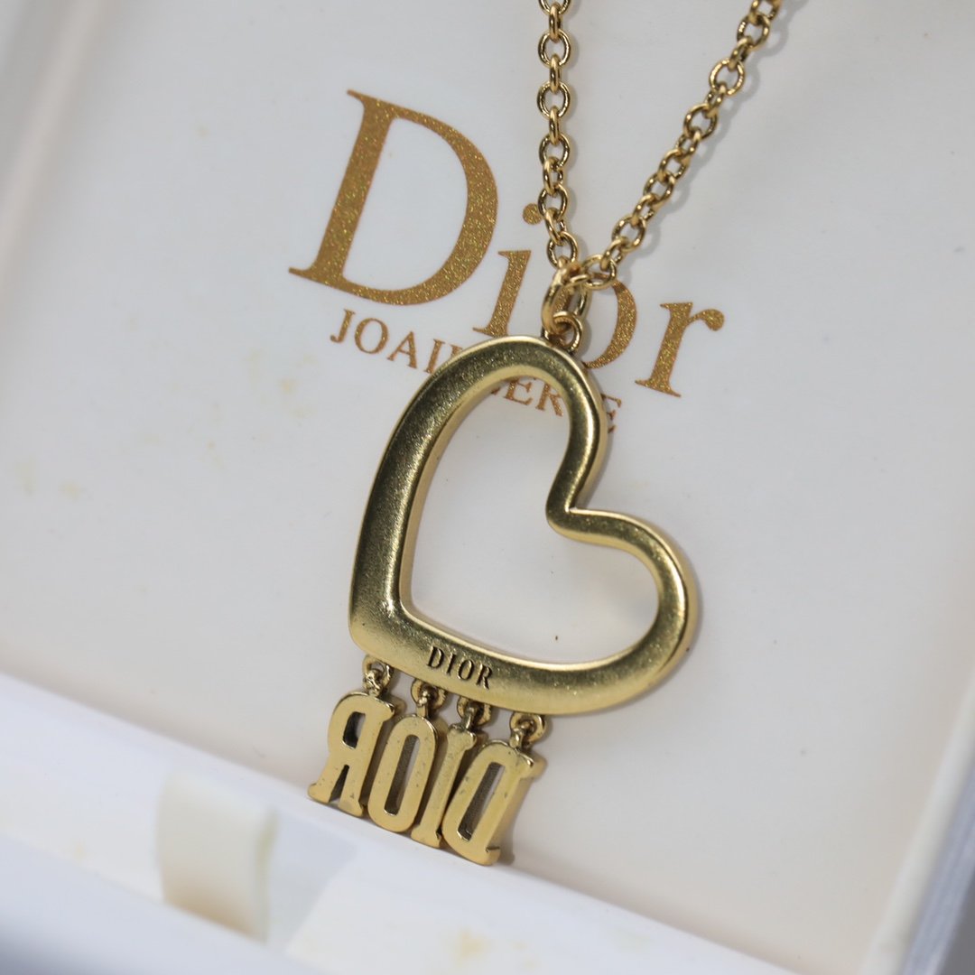 Dior Necklace - Soul Replicas