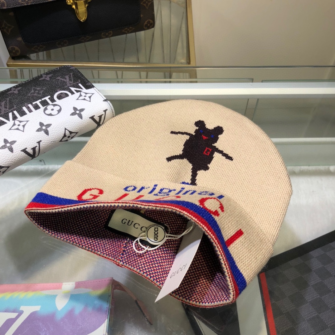 Gucci Beanie Cashmere In Beige - Soul Replicas