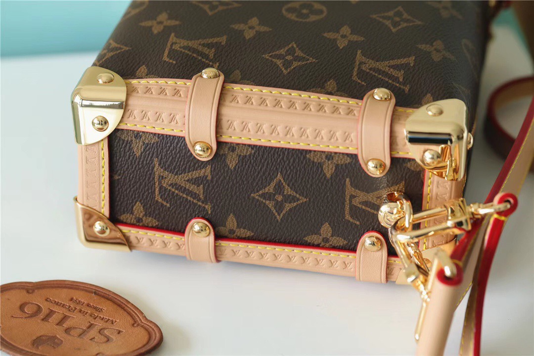Louis Vuitton Side Trunk PM Monogram Canvas For Women. Women's Bags. Shoulder And Crossbody Bags 8.3in/21cm LV  - Soul Replicas