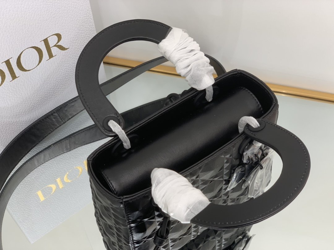 Christian Dior Medium Lady Bag Cannage with Beaded Motif. Black. For Women Women's Handbags. Crossbody Bags. 20cm CD - Soul Replicas