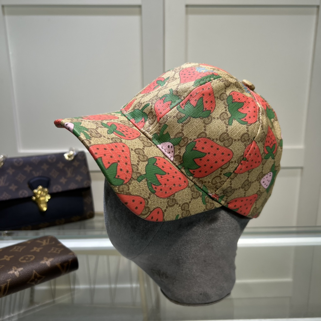Gucci Strawberry Supreme Baseball Hat Beige Gucci Hat - Soul Replicas