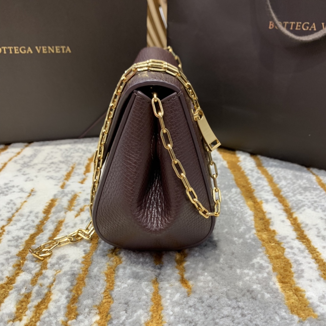 Bottega Veneta Mini Angle Palmellato Bag Purple. For Women. Women's Bags 7.5in/19cm - Soul Replicas