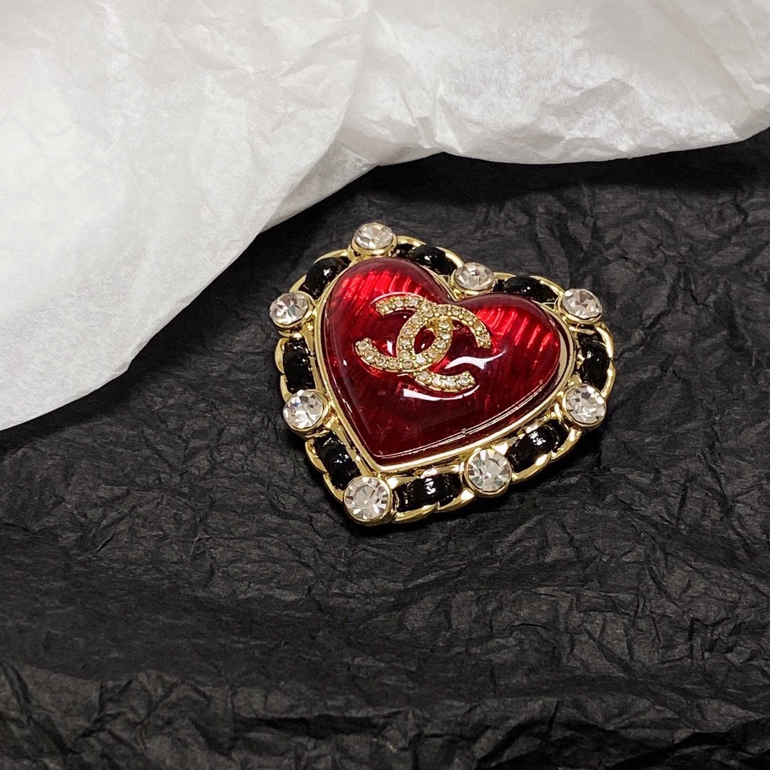 Chanel Brooch - Soul Replicas
