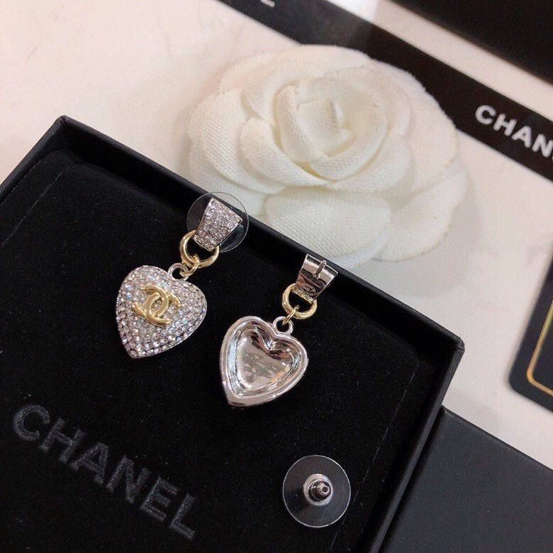 Chanel Earrings - Soul Replicas