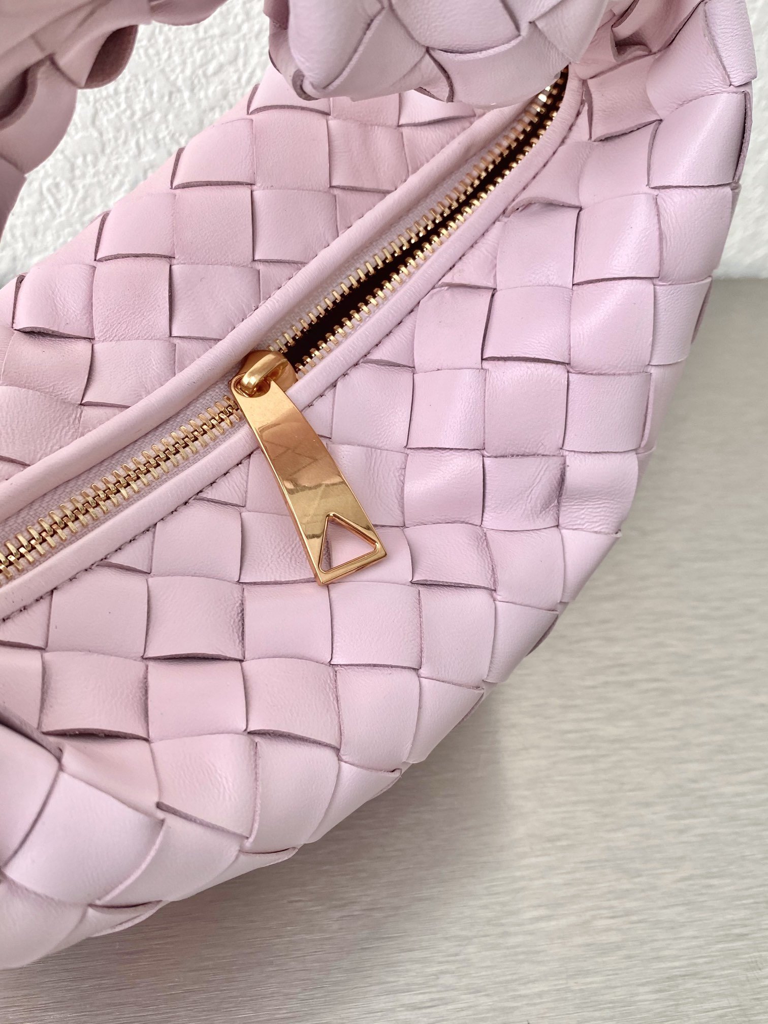 Bottega Veneta Mini Jodie Bag Pink. For Women. Women-s Bags 11in/28cm 651876VCPP55903 - Soul Replicas