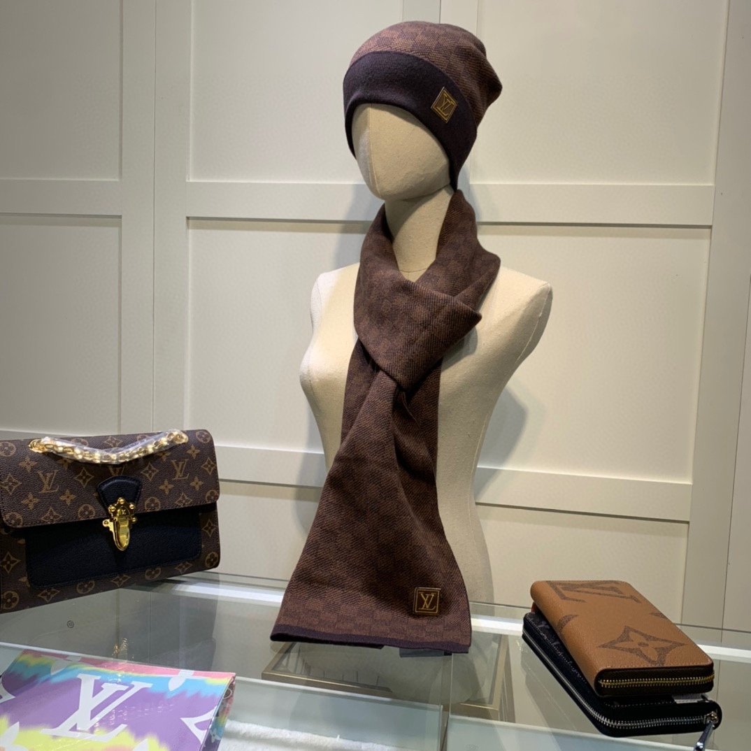 Louis Vuitton Beanie & Scarf Set In Brown - Soul Replicas