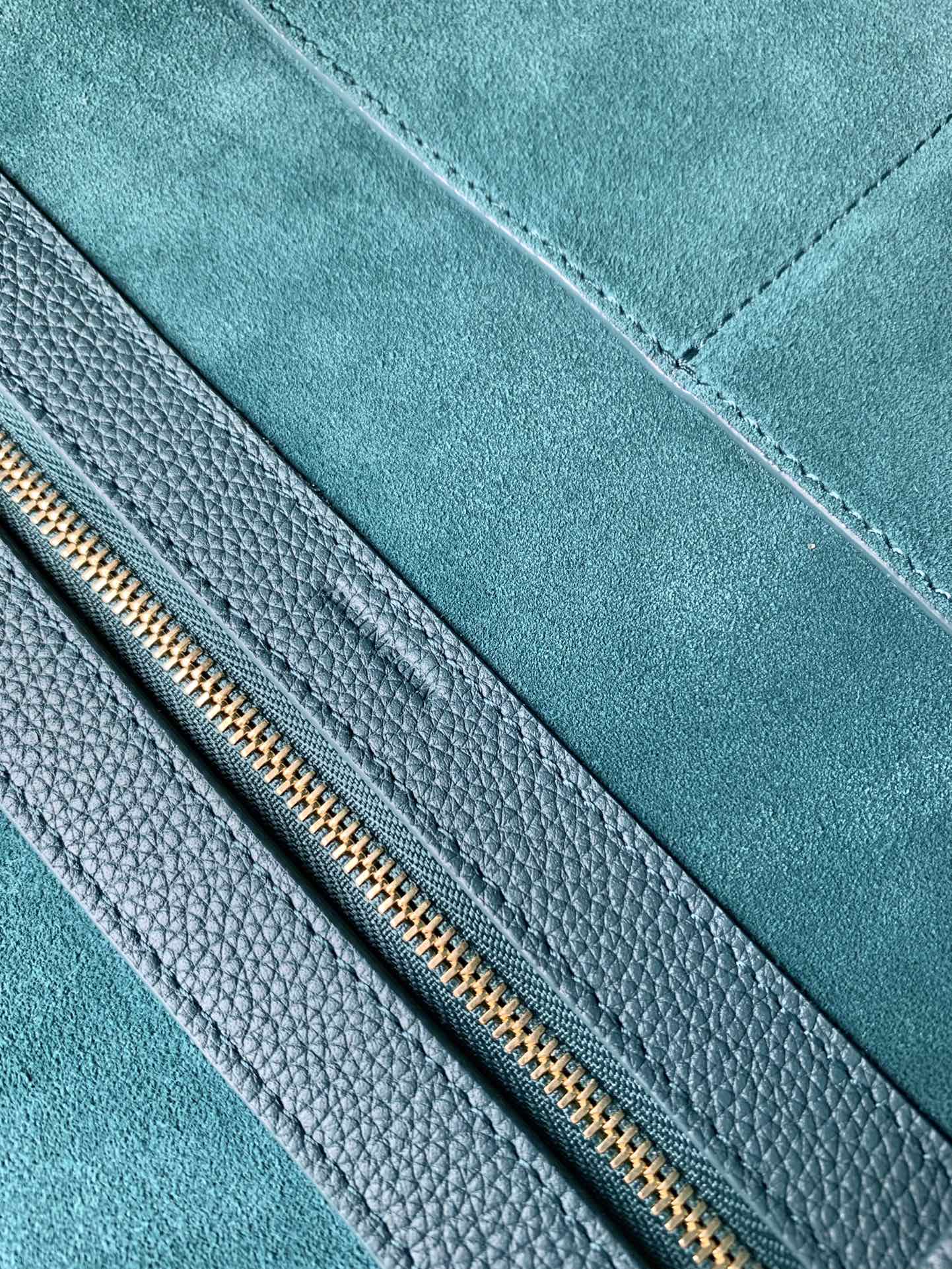 Celine Small Cabas Phantom In Soft Grained Green For Women 12in/31cm - Soul Replicas