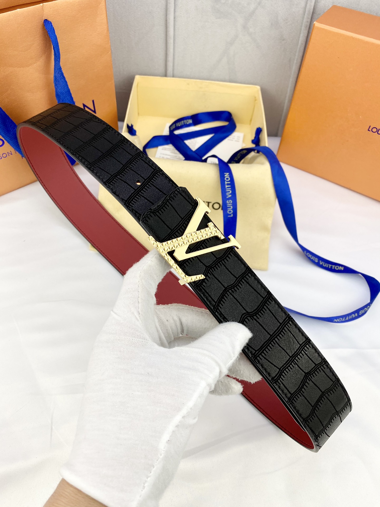 Louis Vuitton Iconic Reversible LV Belt Black LV Women Belt - Soul Replicas