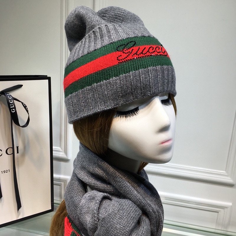 Gucci Beanie & Scarf Set In Grey - Soul Replicas
