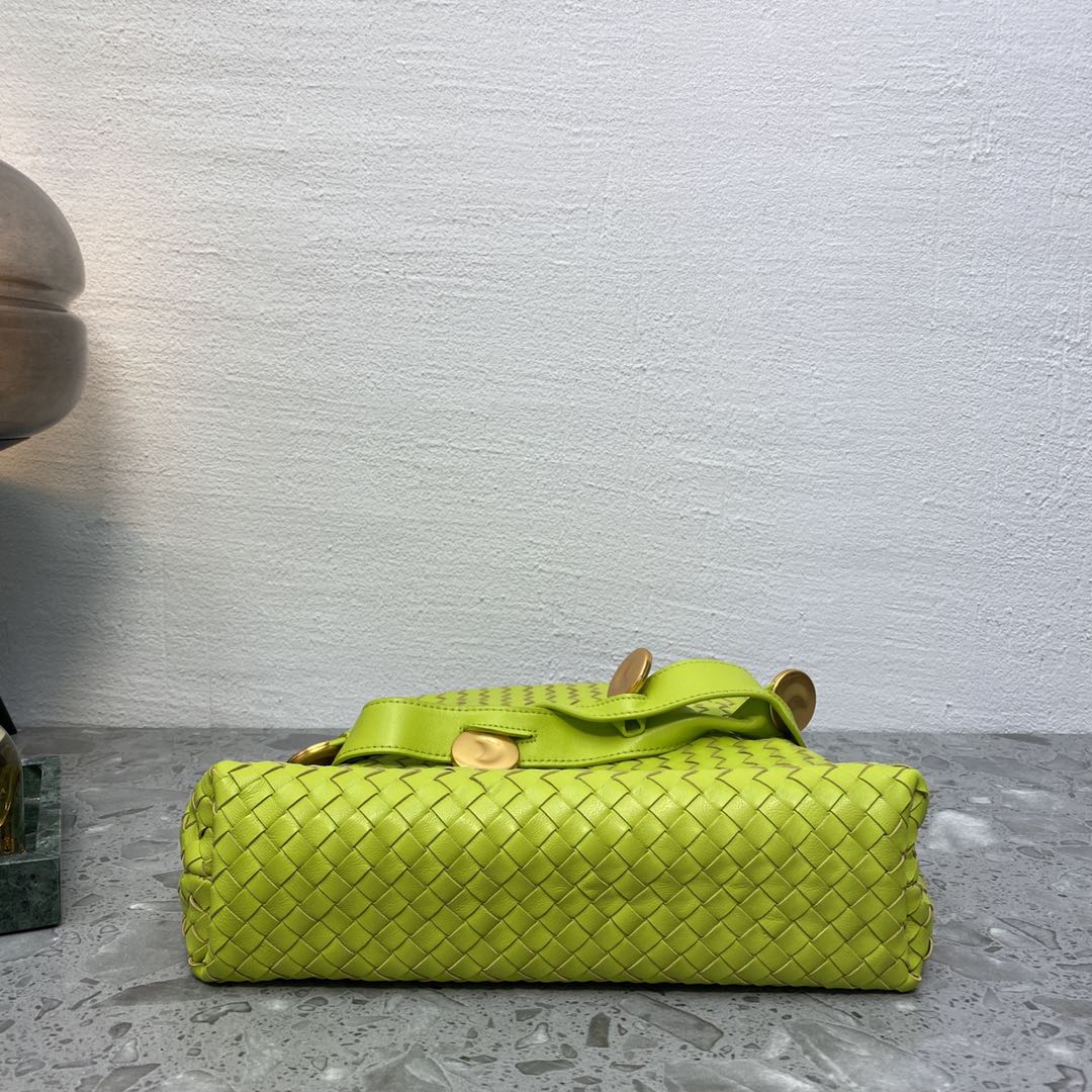 Bottega Veneta Intrecciato Shoulder Bag Neon Green. For Women. Women's Bags 10.2in/26cm - Soul Replicas