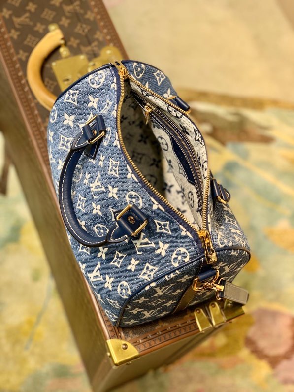 Louis Vuitton Speedy Bandouliere 25 Monogram Denim Jacquard Navy Blue For Women. Women-s Handbags 9.8in/25cm LV M59609 - Soul Replicas