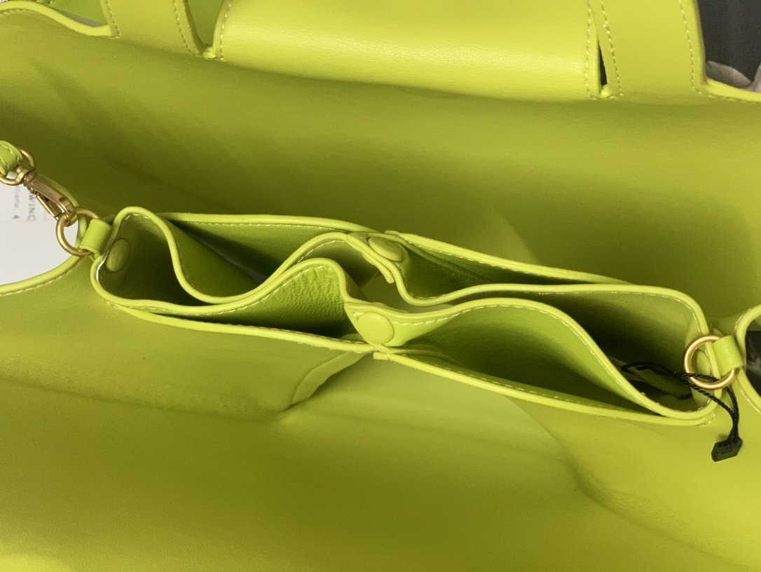 Bottega Veneta Handle Bag Yellow. For Women. Women's Bags 12.6in/32cm - Soul Replicas