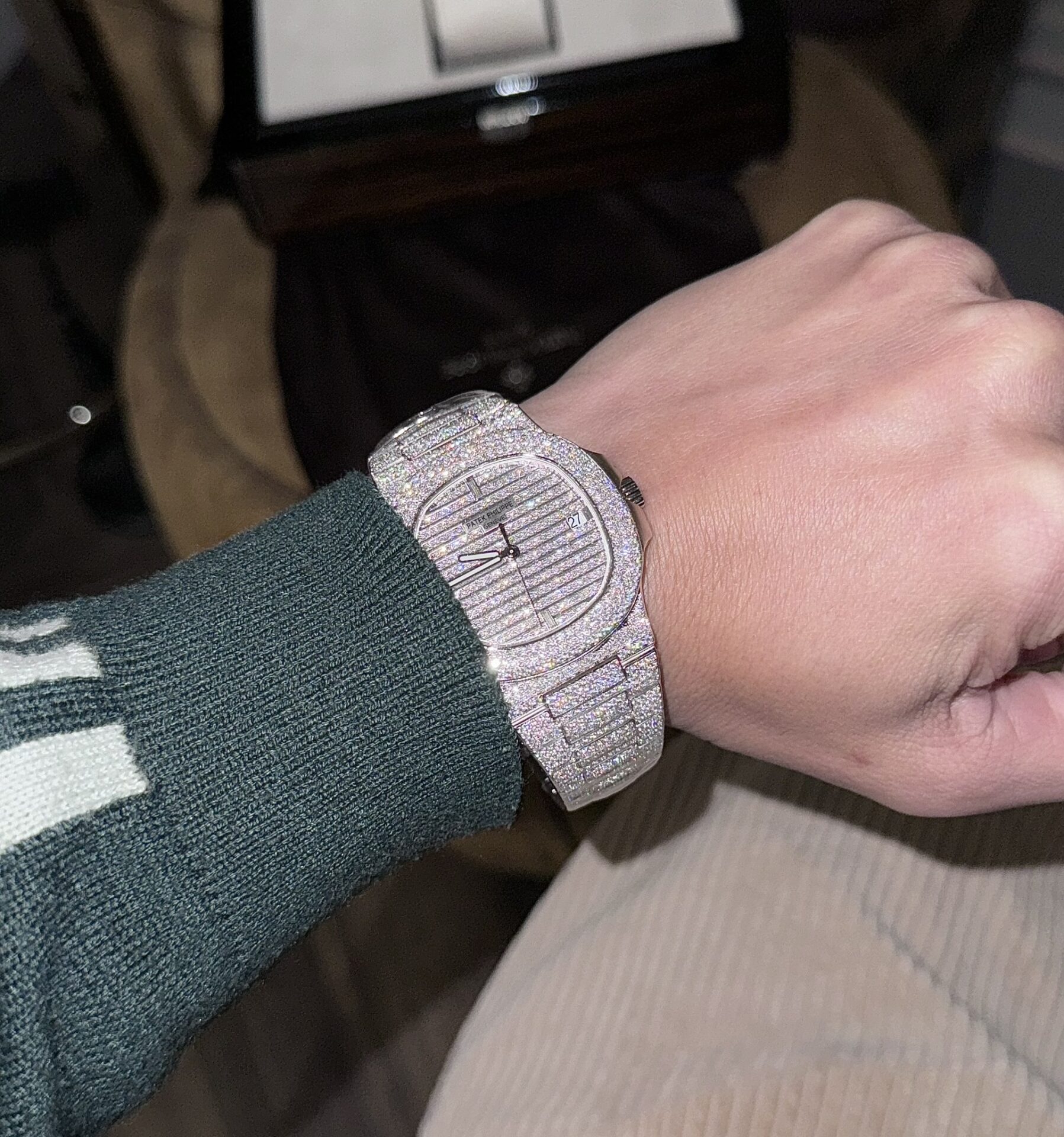 Patek Philippe Nautilus 5719 Best Replica Watch Custom Full Moissanite Diamonds 40mm - Soul Replicas