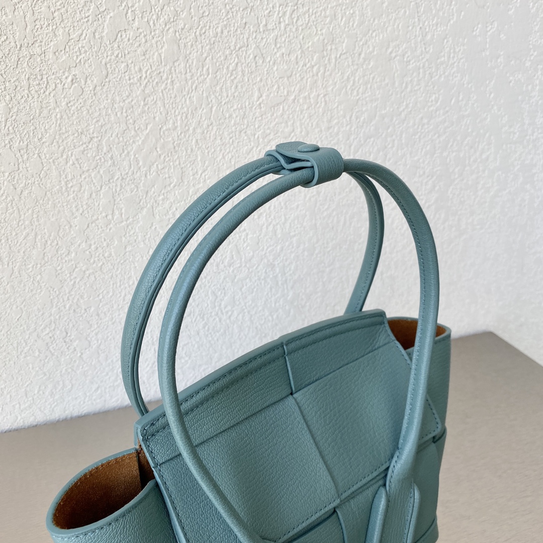 Bottega Veneta Mini Arco Blue. For Women. Women's Bags 11.4in/29cm - Soul Replicas