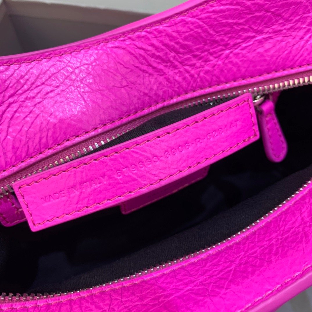 Balenciaga Neo Cagole XS Handbag In Dark Pink. For Women. Women-s Bags 10.2in/26cm - Soul Replicas