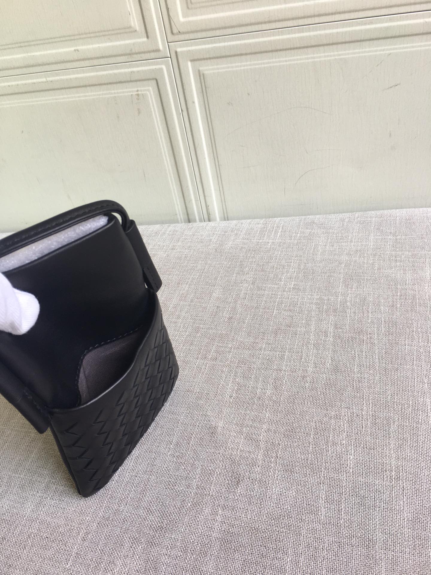 Bottega Veneta Zipped Card Case Shoulder Black. For Women. Women's Bags 7.4in/19cm - Soul Replicas